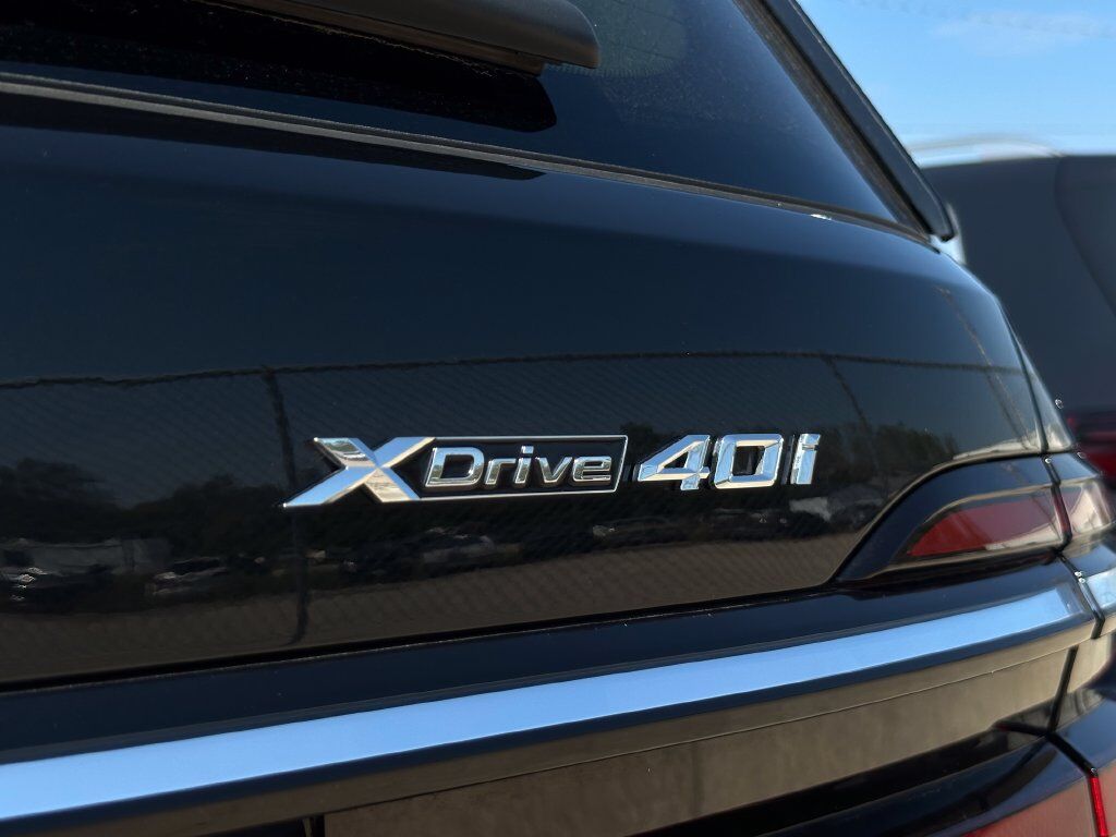 2026 BMW X7 xDrive40i