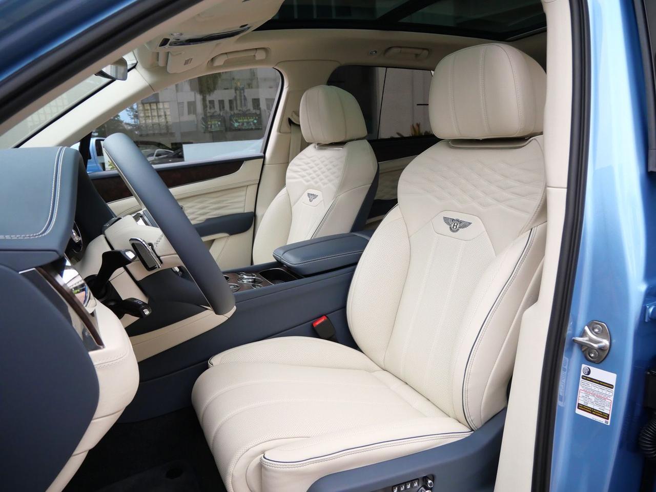 2026 Bentley Bentayga Azure Lawrence KS