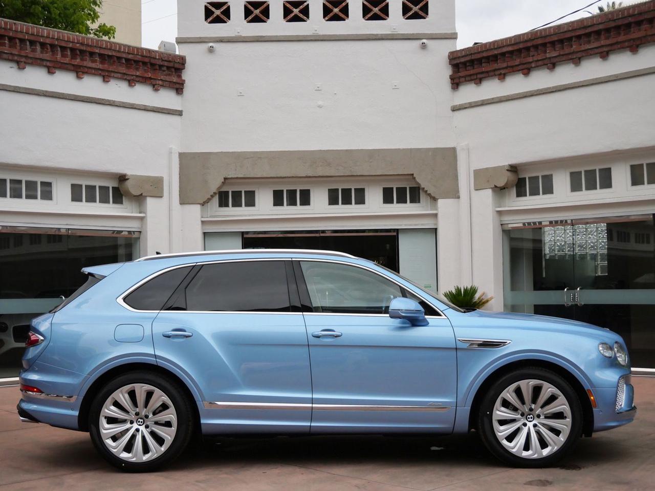 2026 Bentley Bentayga Azure Lawrence KS