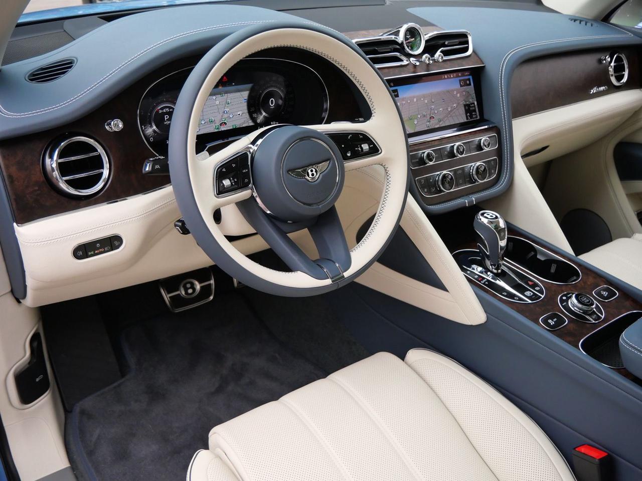 2026 Bentley Bentayga Azure Lawrence KS