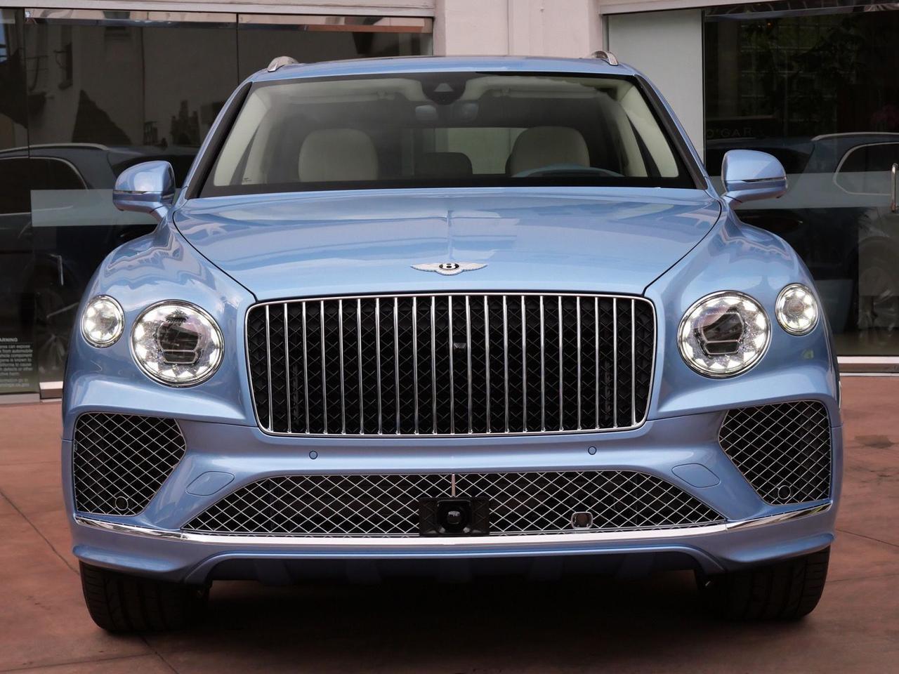 2026 Bentley Bentayga Azure Lawrence KS