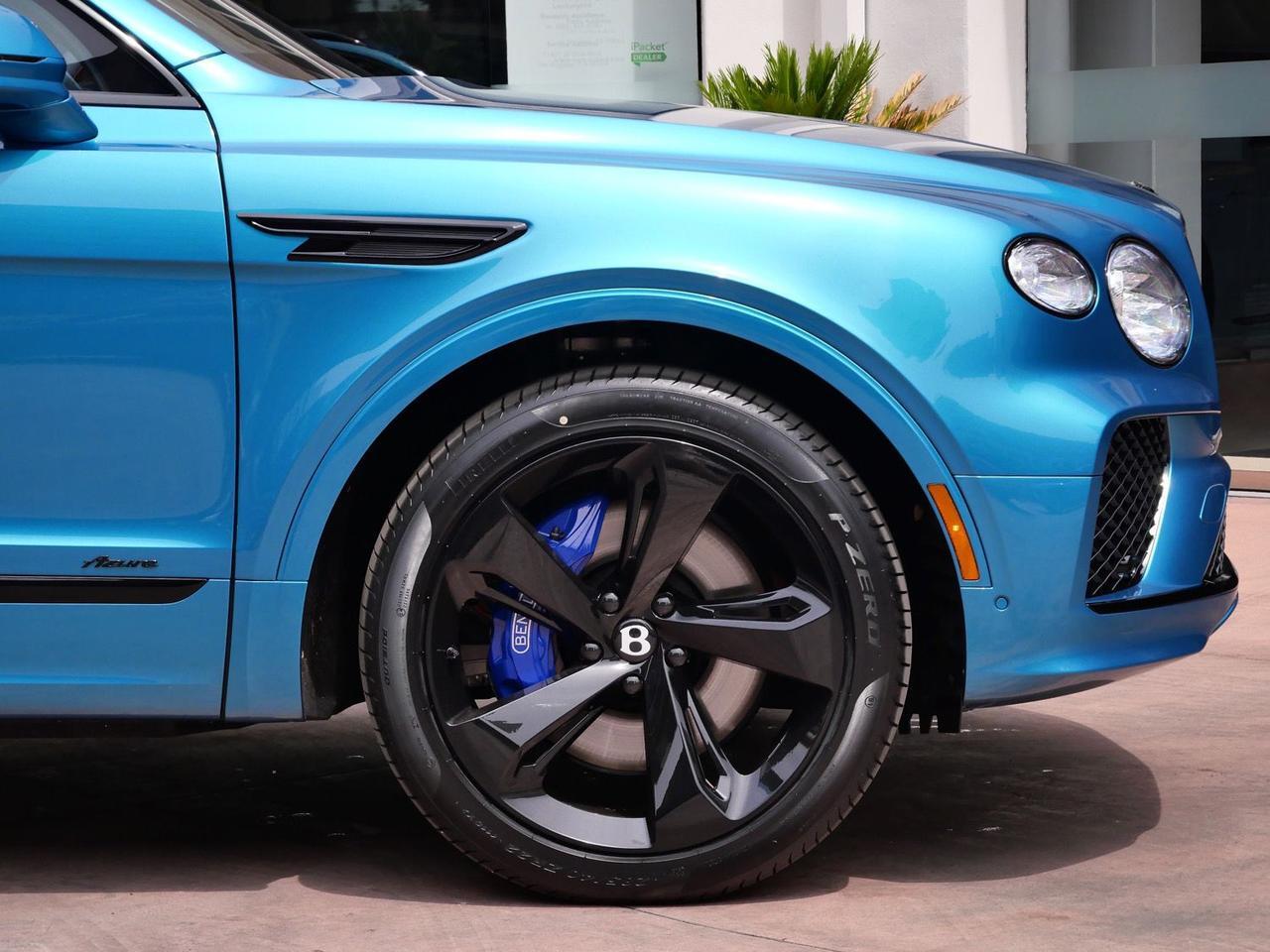 2026 Bentley Bentayga EWB Azure V8 Lawrence KS