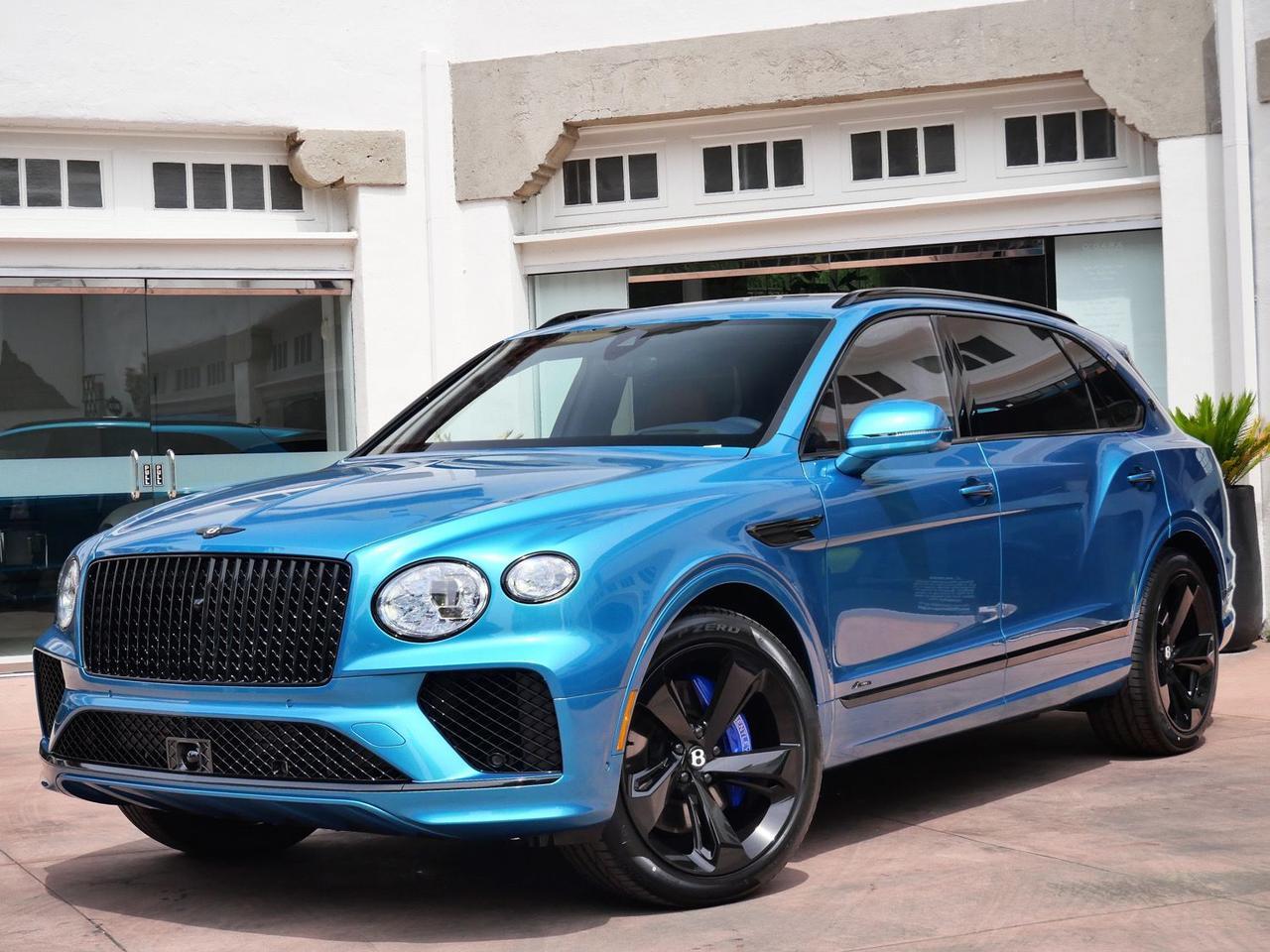 2026 Bentley Bentayga EWB Azure V8 Lawrence KS