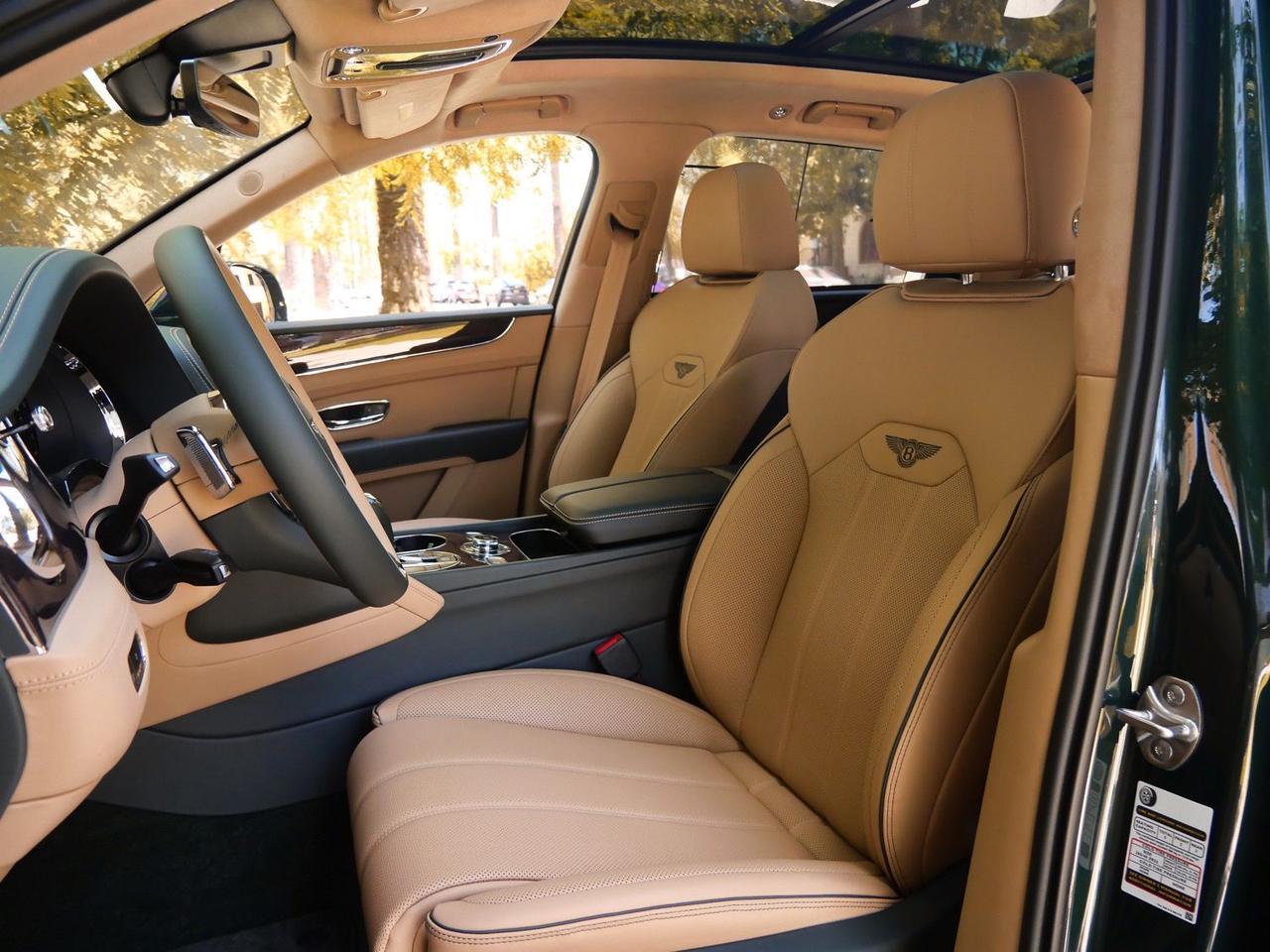 2026 Bentley Bentayga Hybrid Lawrence KS