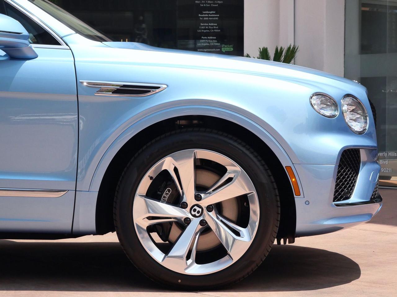 2026 Bentley Bentayga V8 Lawrence KS