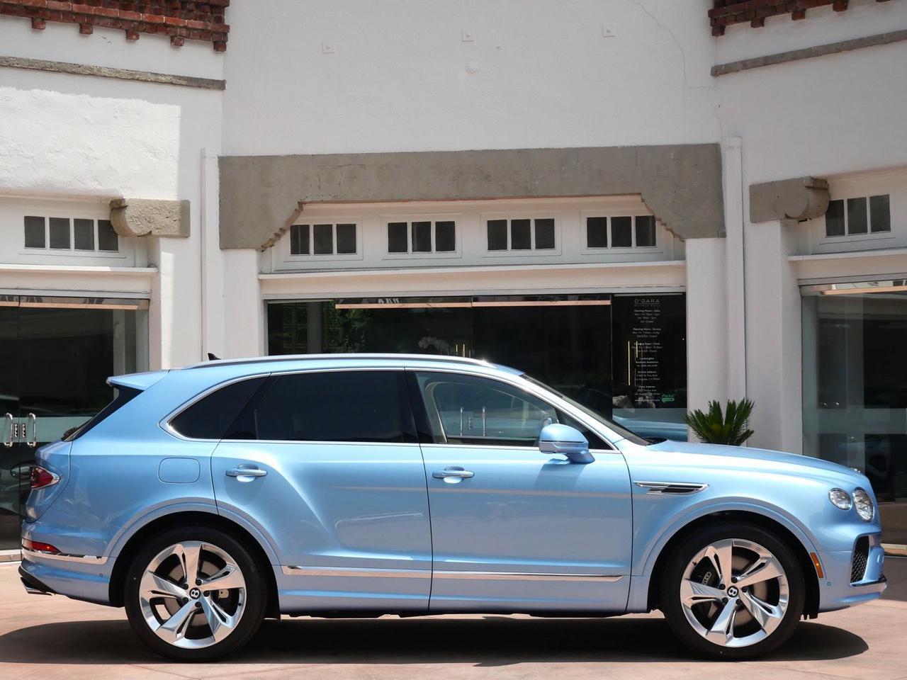 2026 Bentley Bentayga V8 Lawrence KS