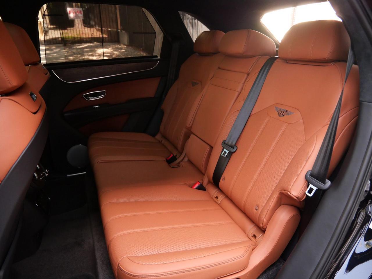 2026 Bentley Bentayga V8 Lawrence KS