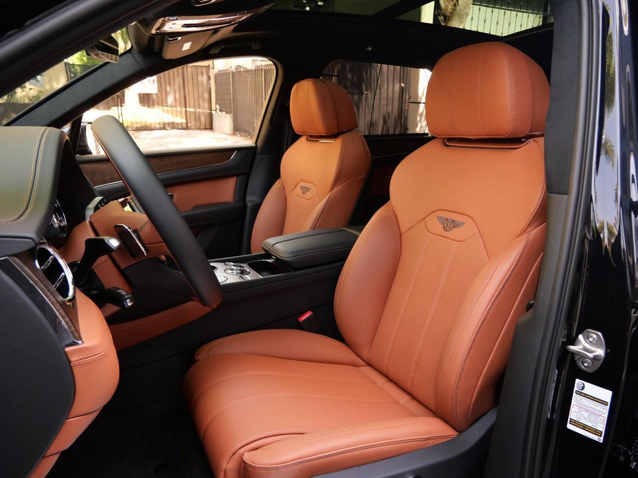 2026 Bentley Bentayga V8 Lawrence KS