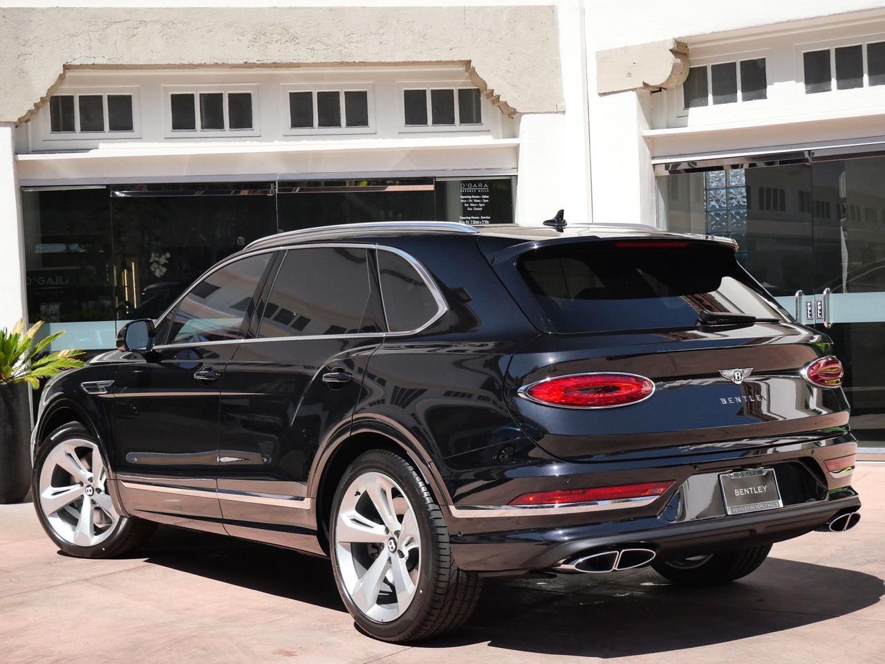 2026 Bentley Bentayga V8