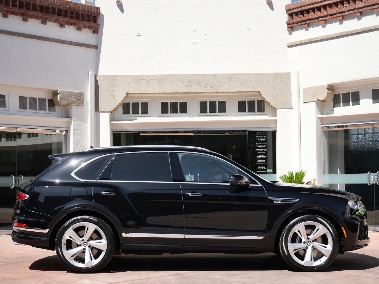 2026 Bentley Bentayga V8 Lawrence KS