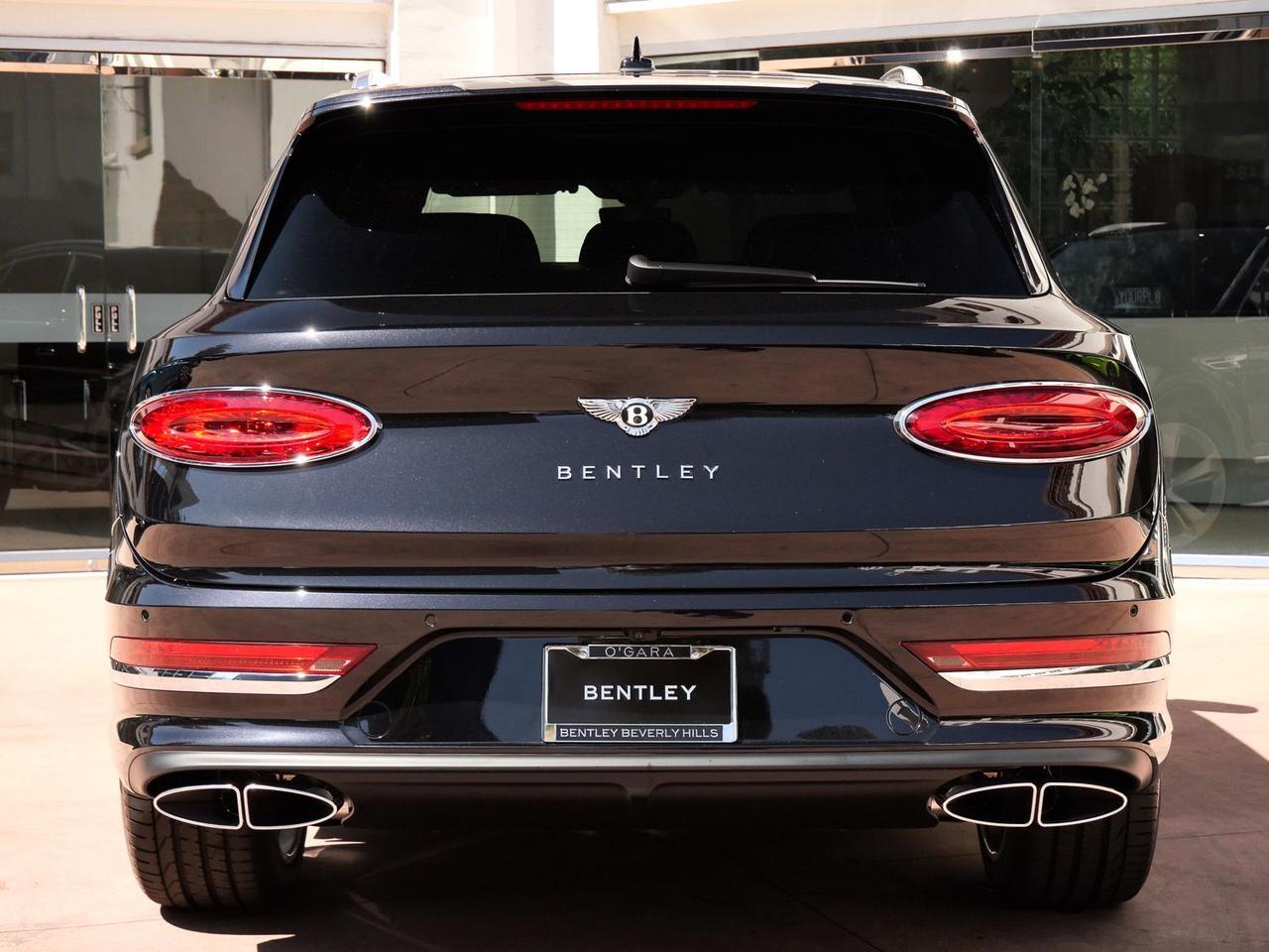 2026 Bentley Bentayga V8 Lawrence KS