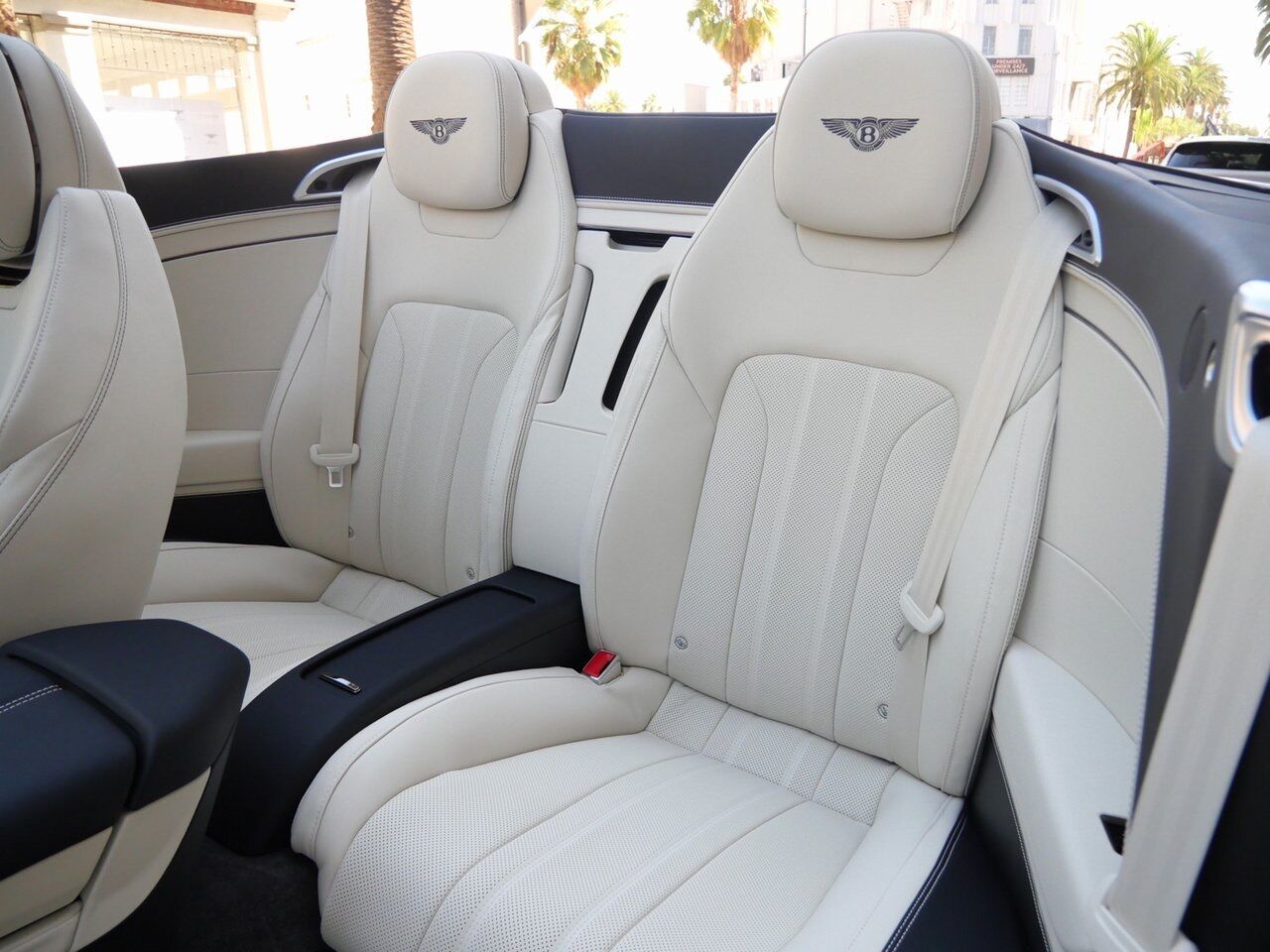 2026 Bentley Continental Lawrence KS