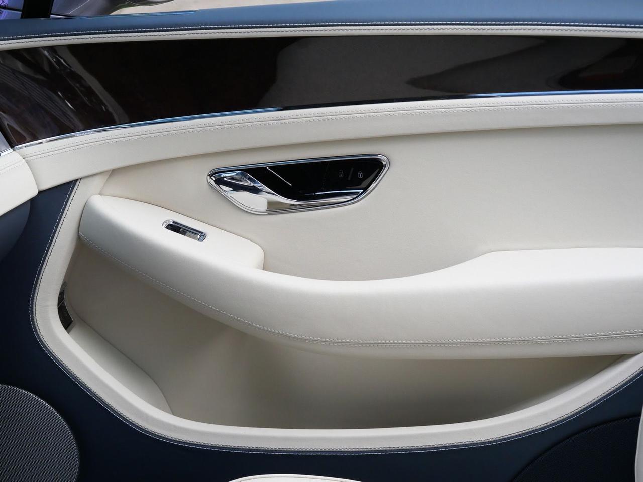 2026 Bentley Continental Lawrence KS