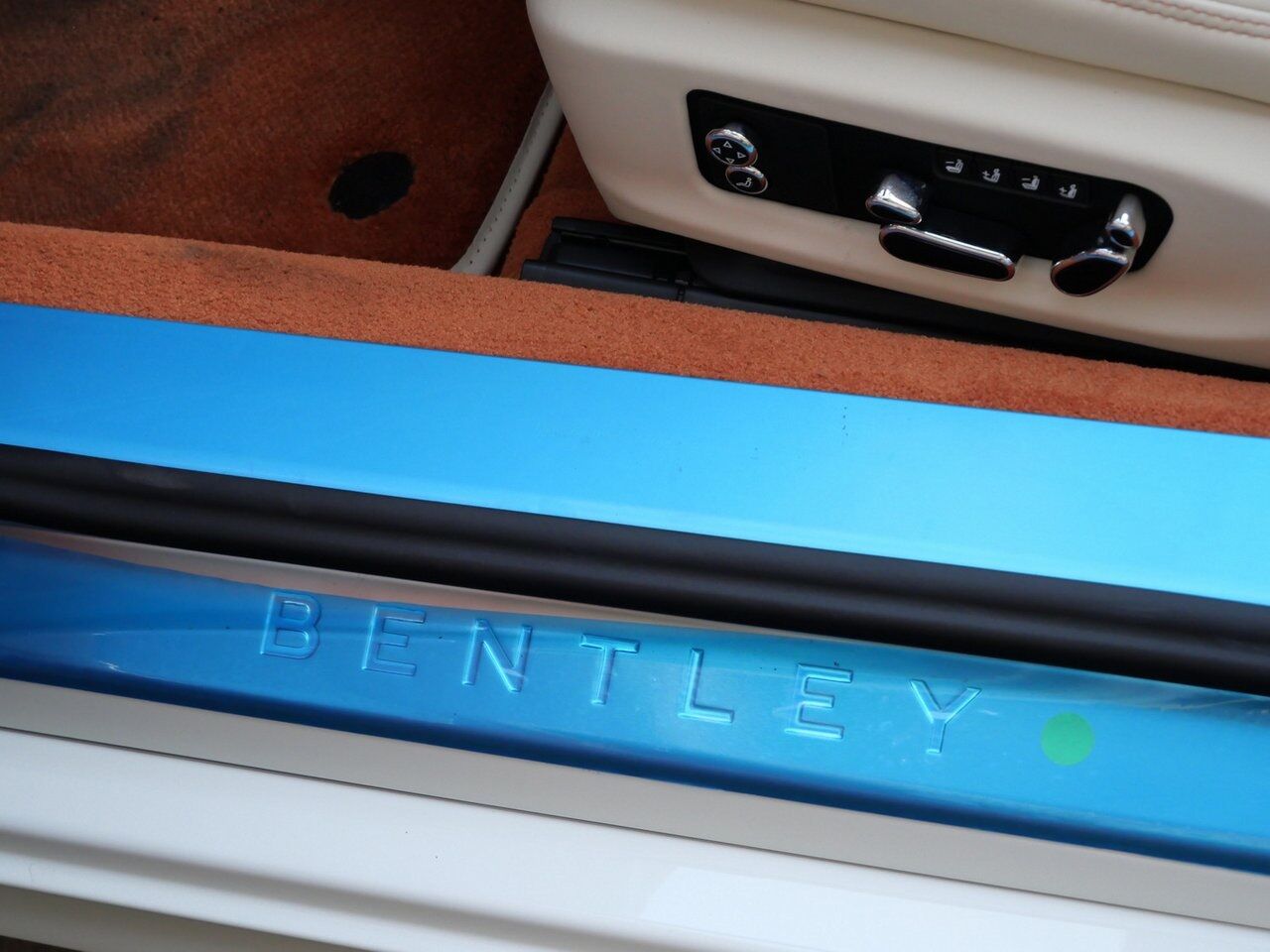 2026 Bentley Continental Lawrence KS