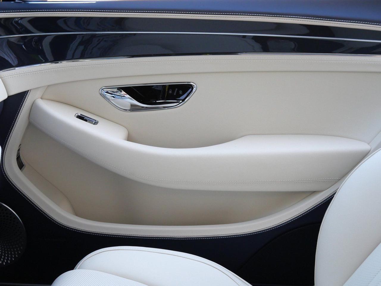 2026 Bentley Continental Lawrence KS