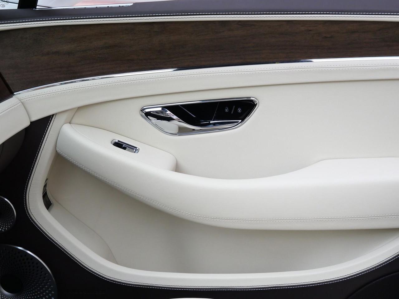 2026 Bentley Continental Lawrence KS