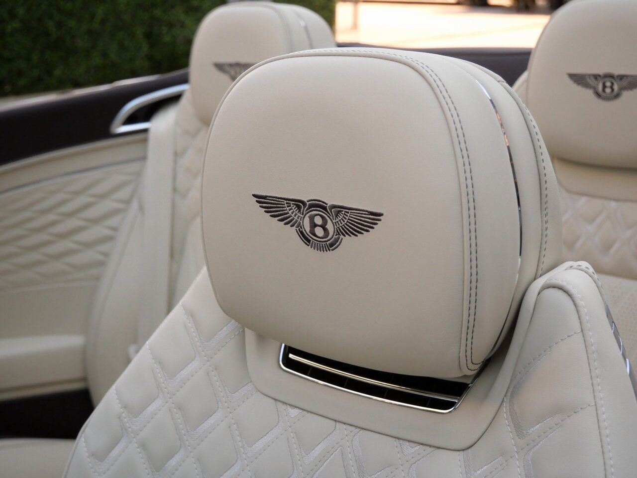 2026 Bentley Continental Azure Lawrence KS