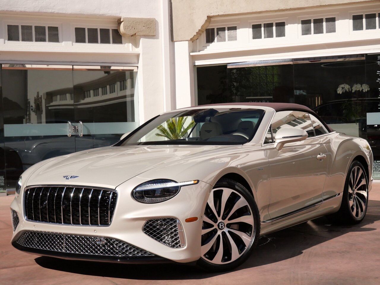2026 Bentley Continental Azure Lawrence KS