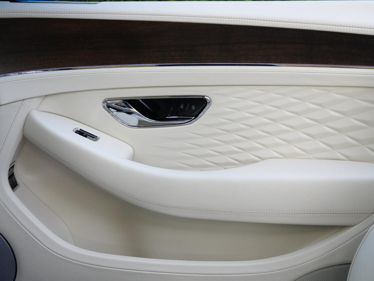 2026 Bentley Continental Azure Lawrence KS