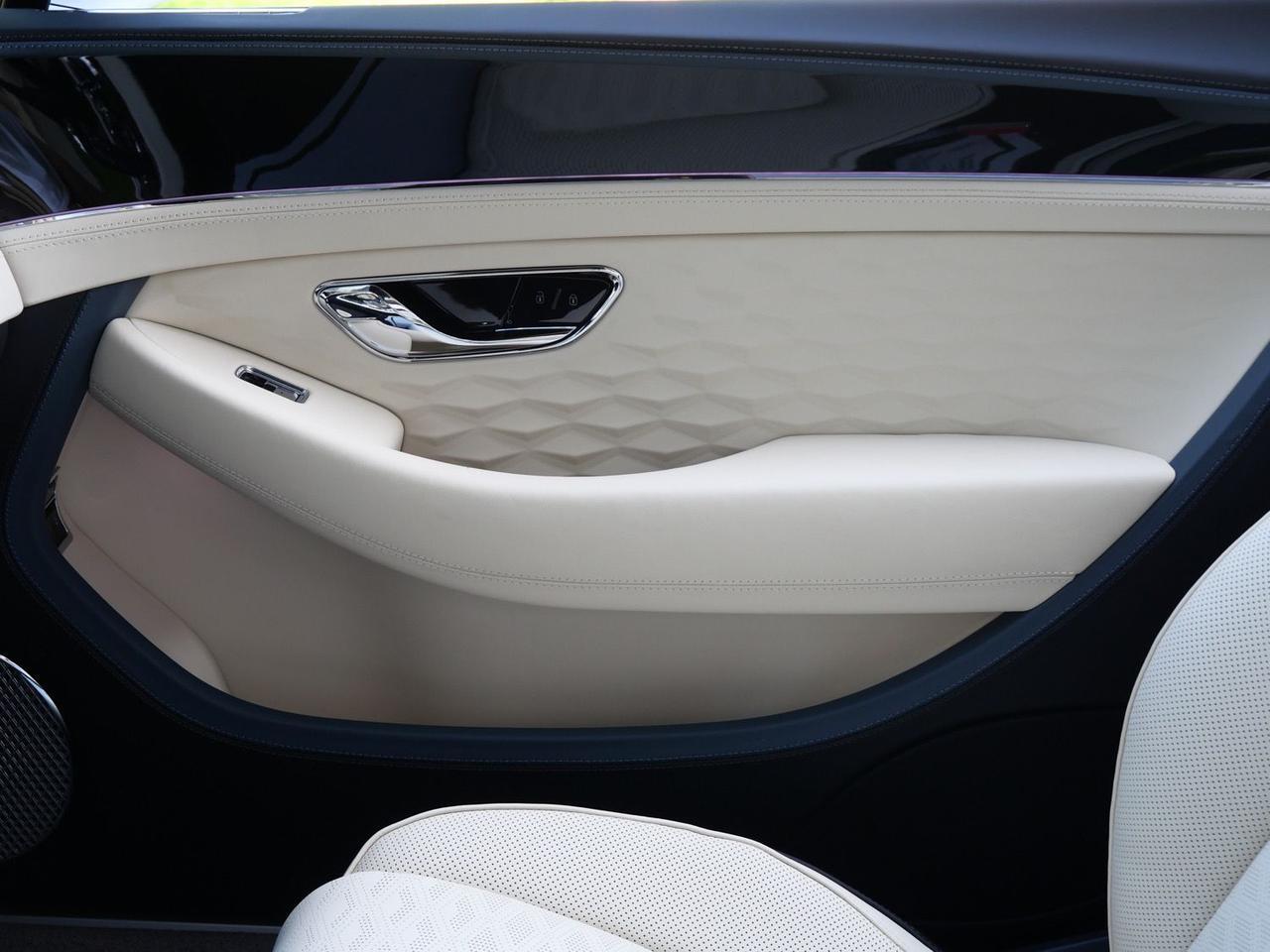 2026 Bentley Continental Mulliner Lawrence KS