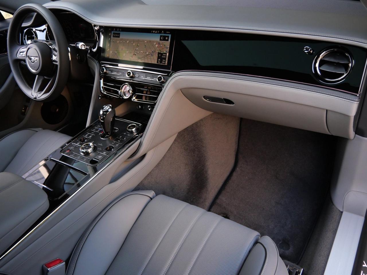 2026 Bentley Flying Spur Lawrence KS