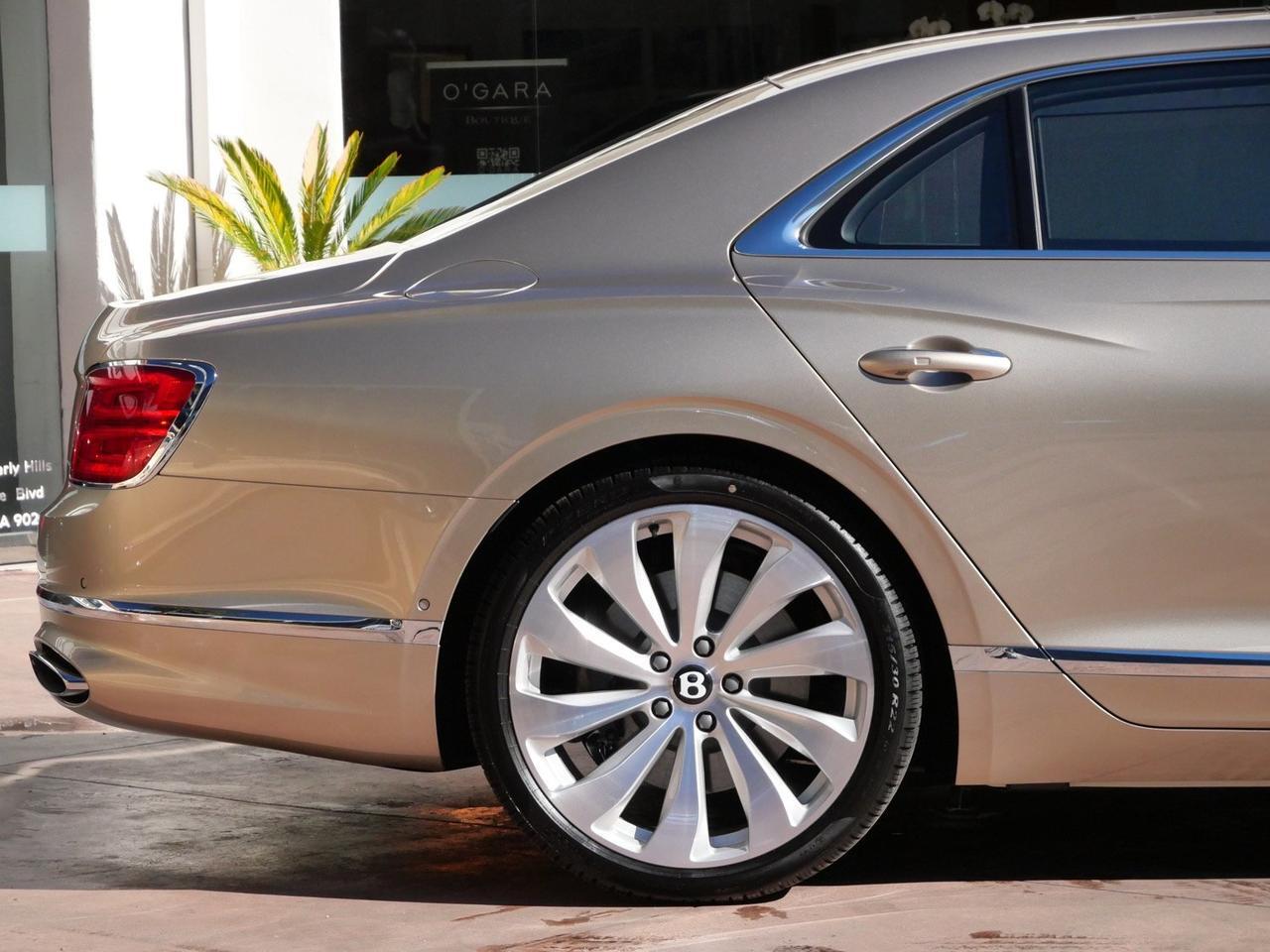 2026 Bentley Flying Spur Lawrence KS