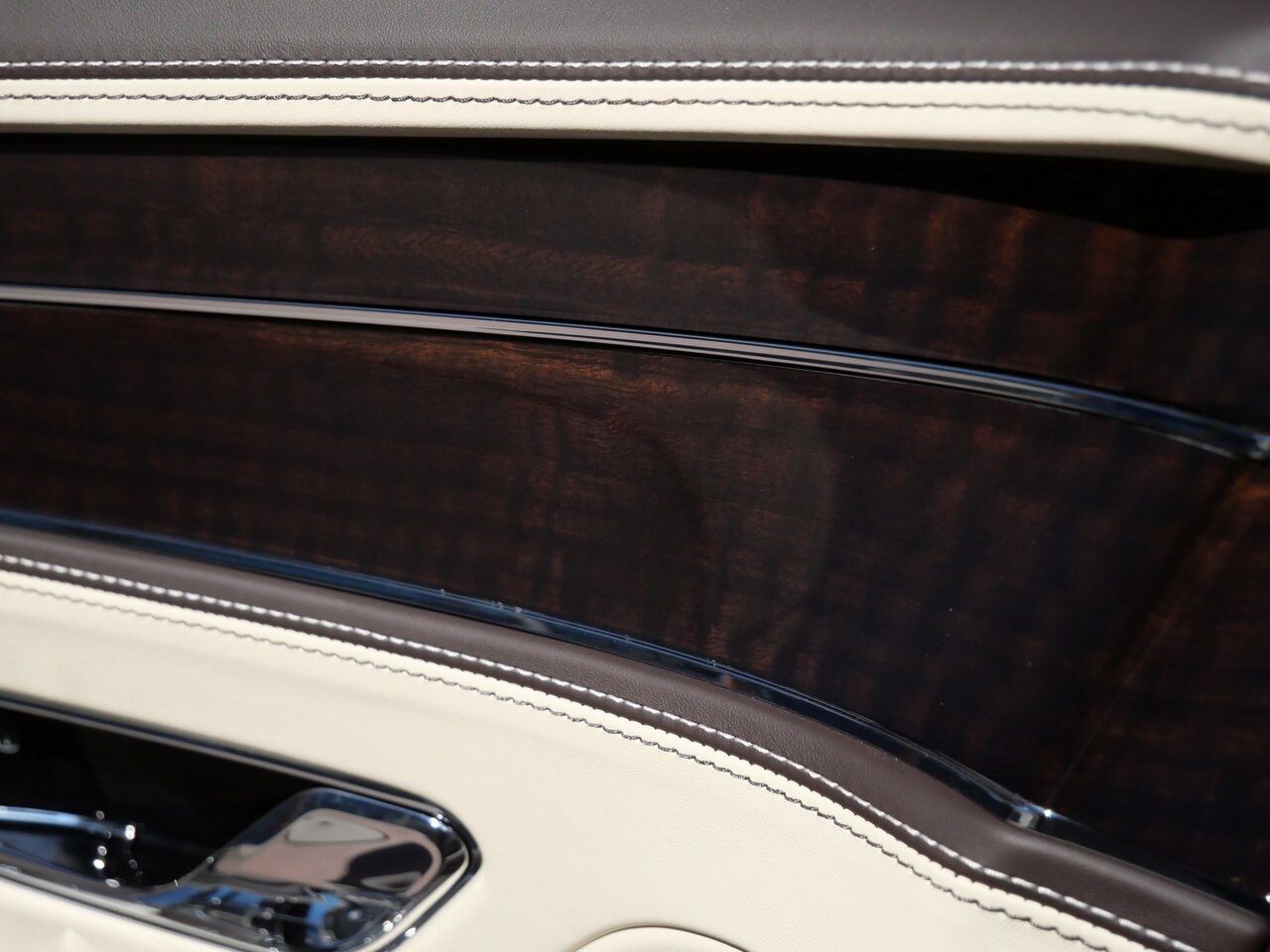 2026 Bentley Flying Spur Lawrence KS
