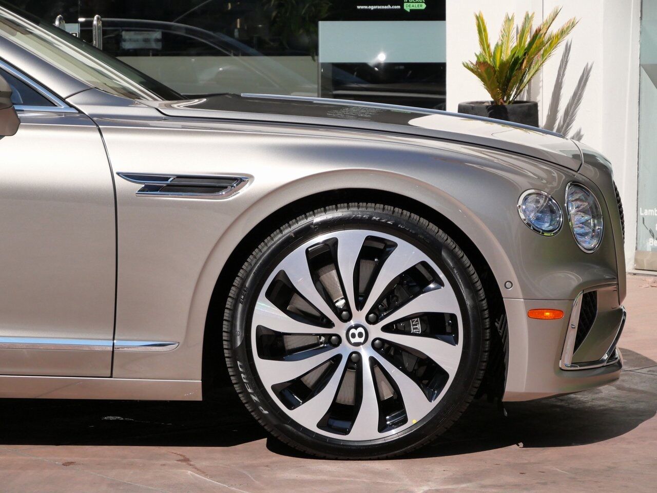 2026 Bentley Flying Spur Lawrence KS