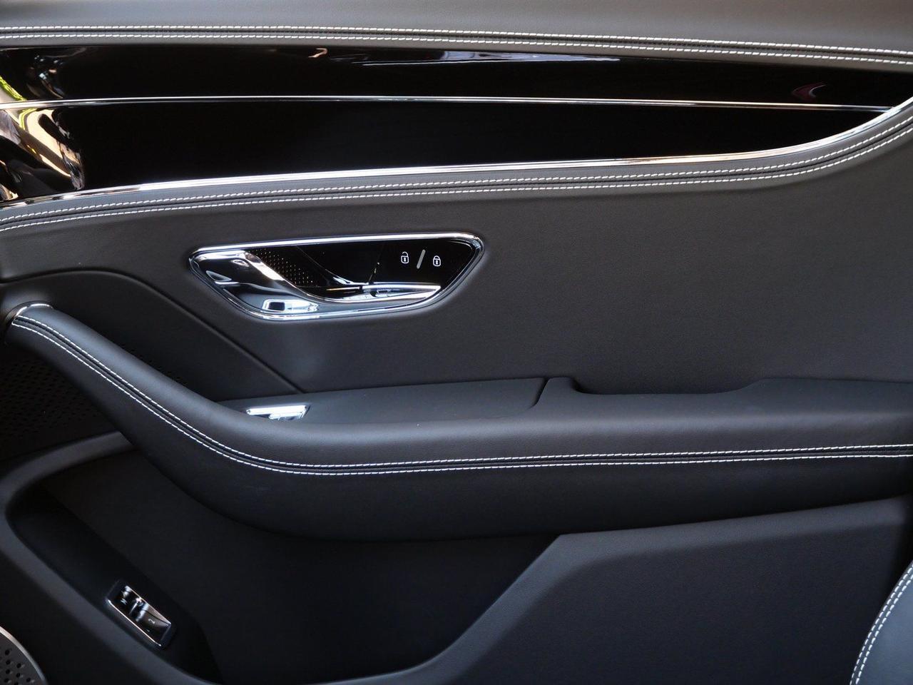 2026 Bentley Flying Spur Lawrence KS