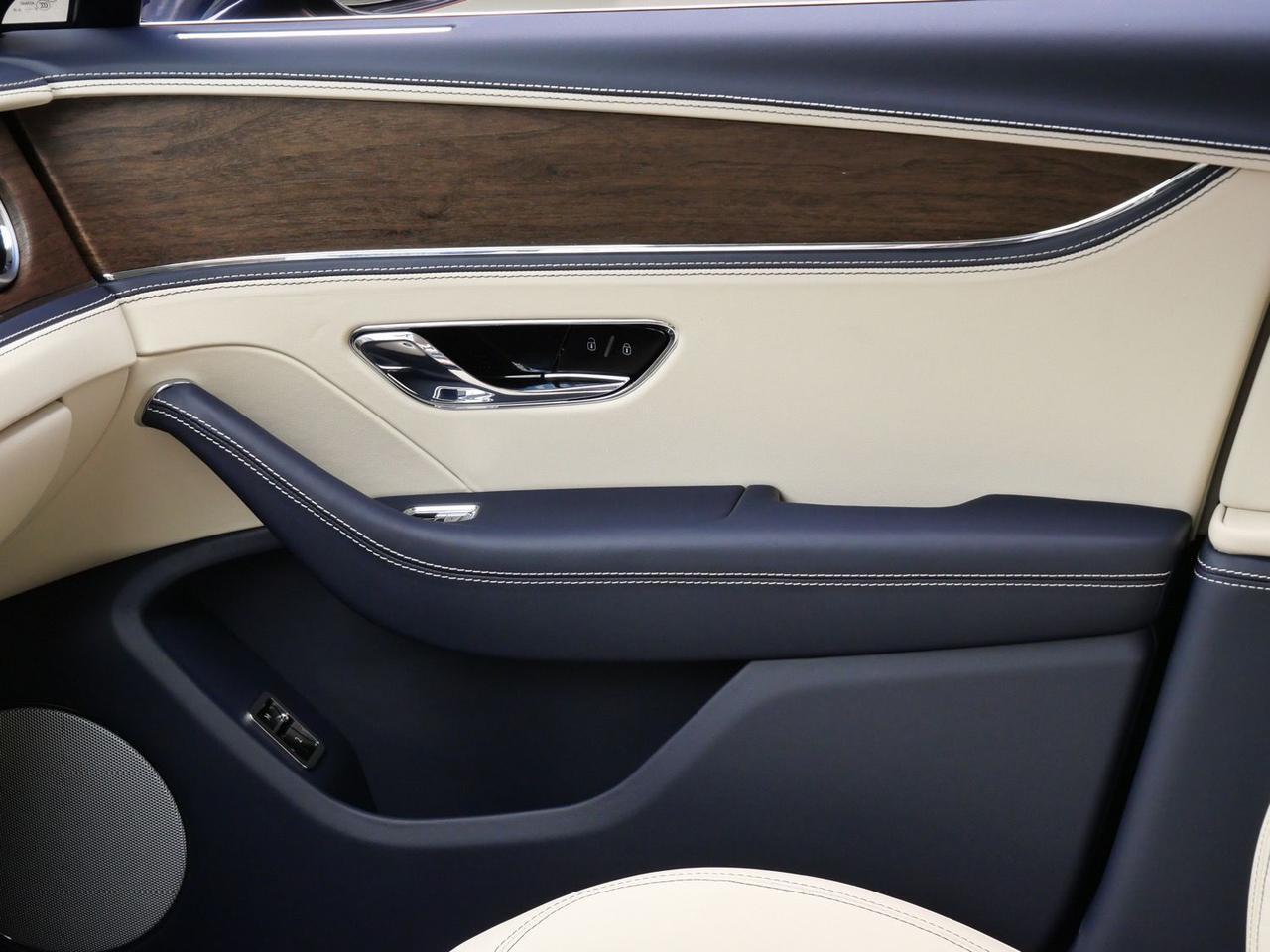 2026 Bentley Flying Spur Lawrence KS