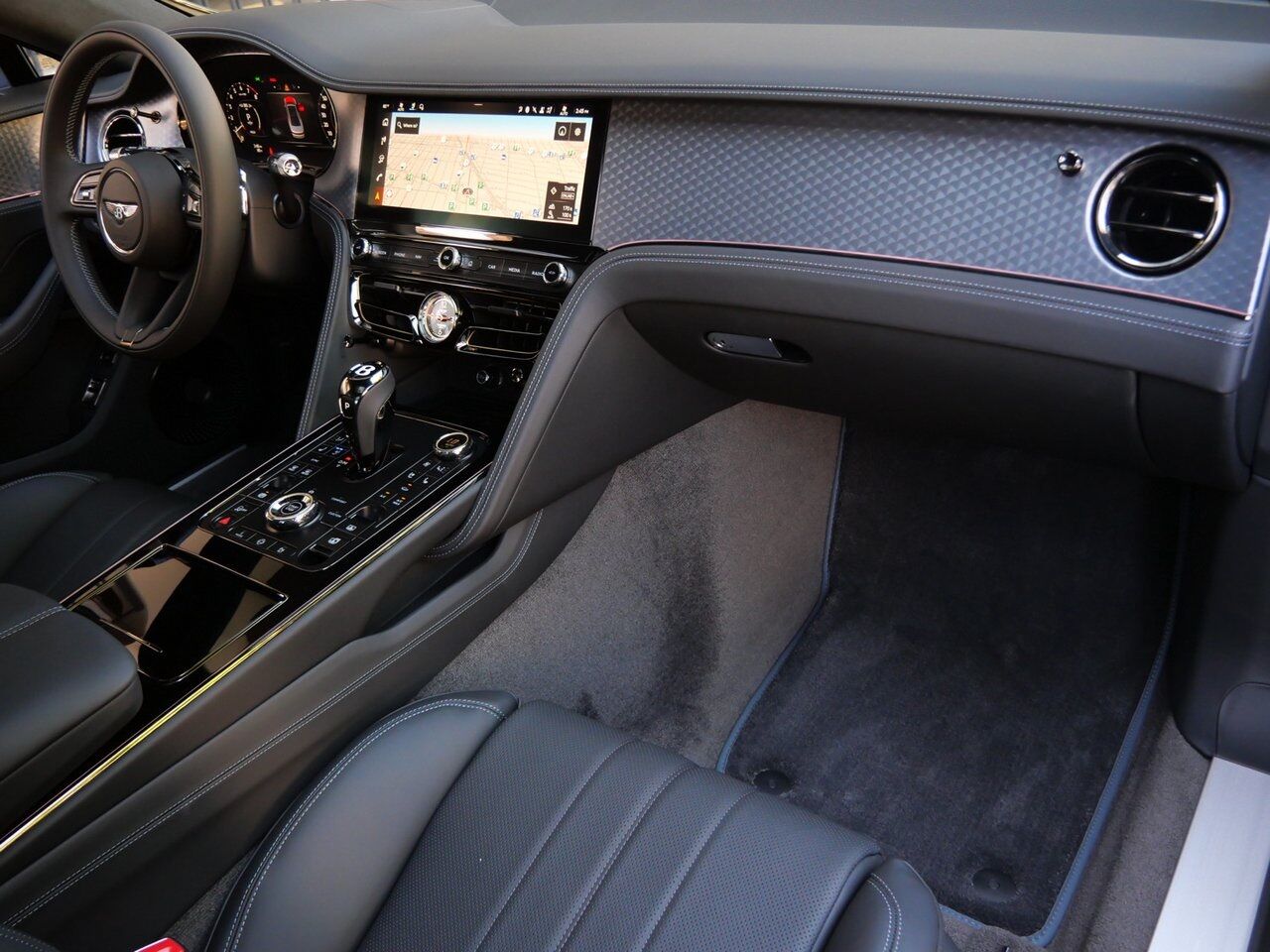 2026 Bentley Flying Spur Lawrence KS