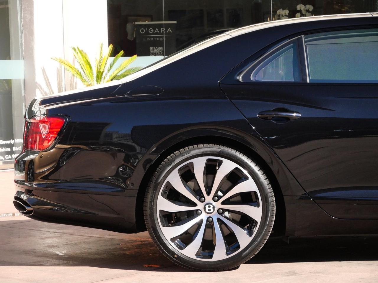 2026 Bentley Flying Spur Lawrence KS