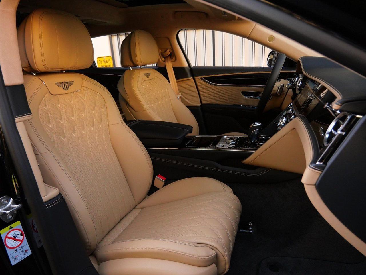 2026 Bentley Flying Spur Azure Azure Lawrence KS