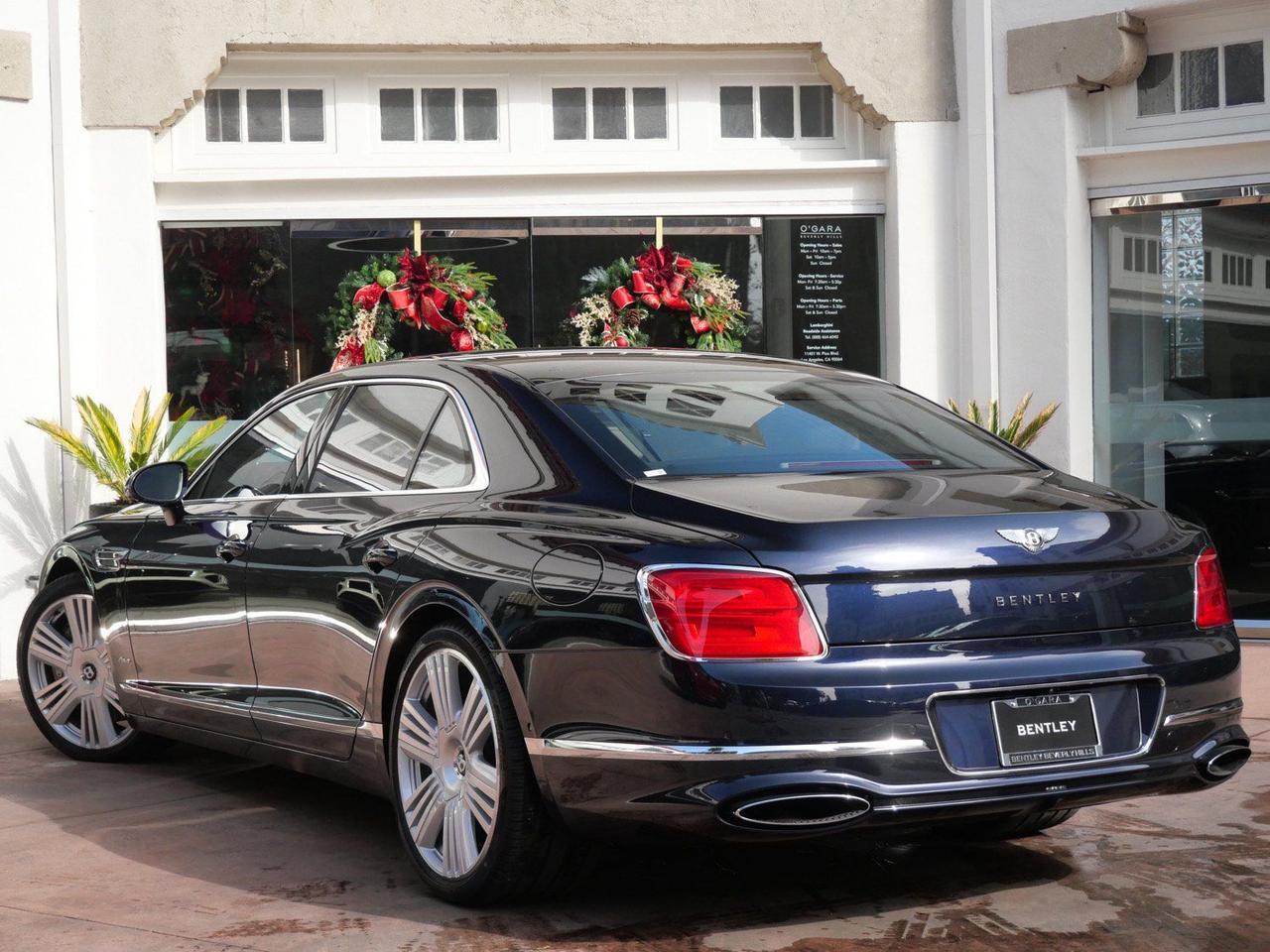 2026 Bentley Flying Spur Azure