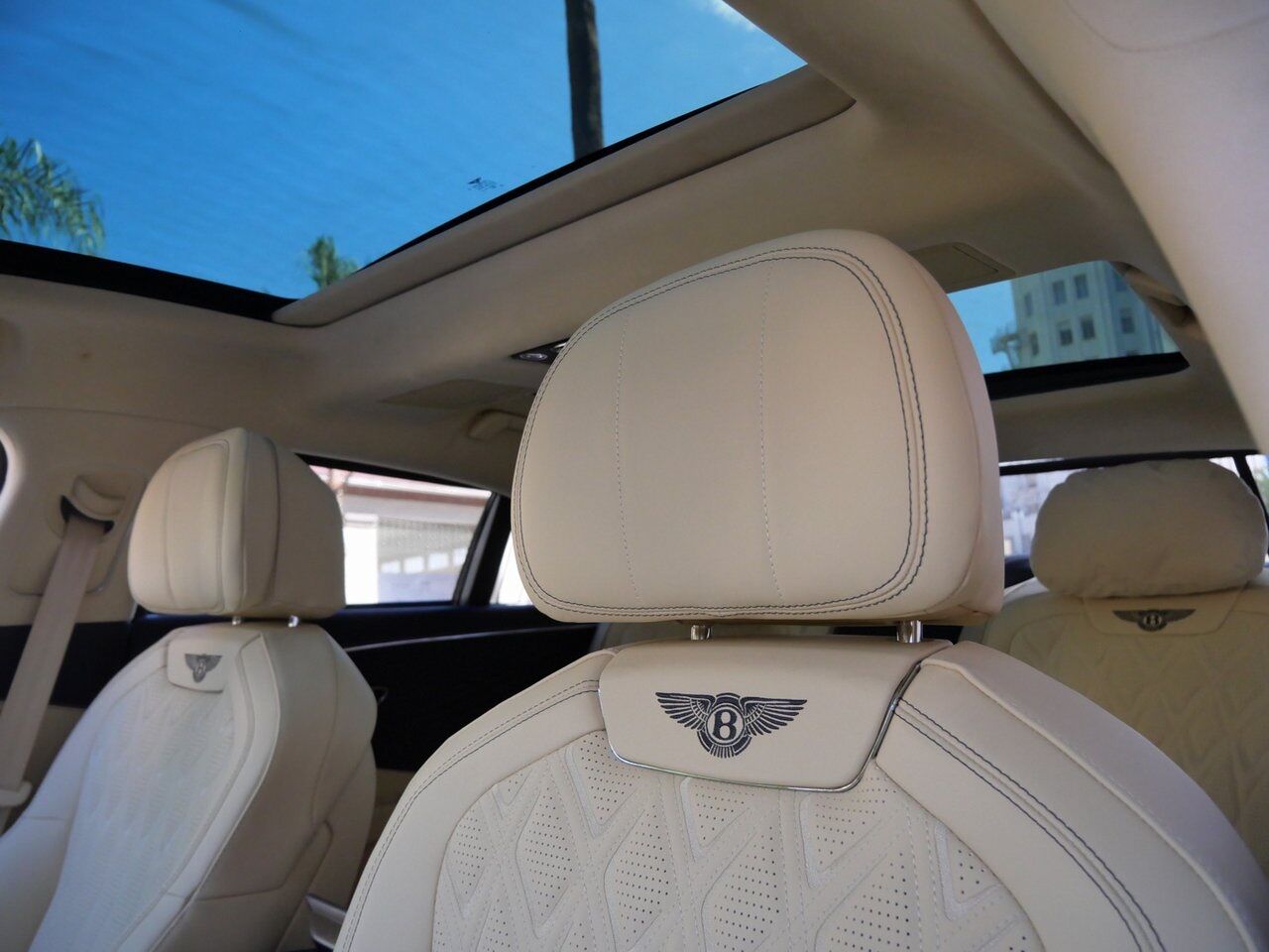 2026 Bentley Flying Spur Azure Lawrence KS