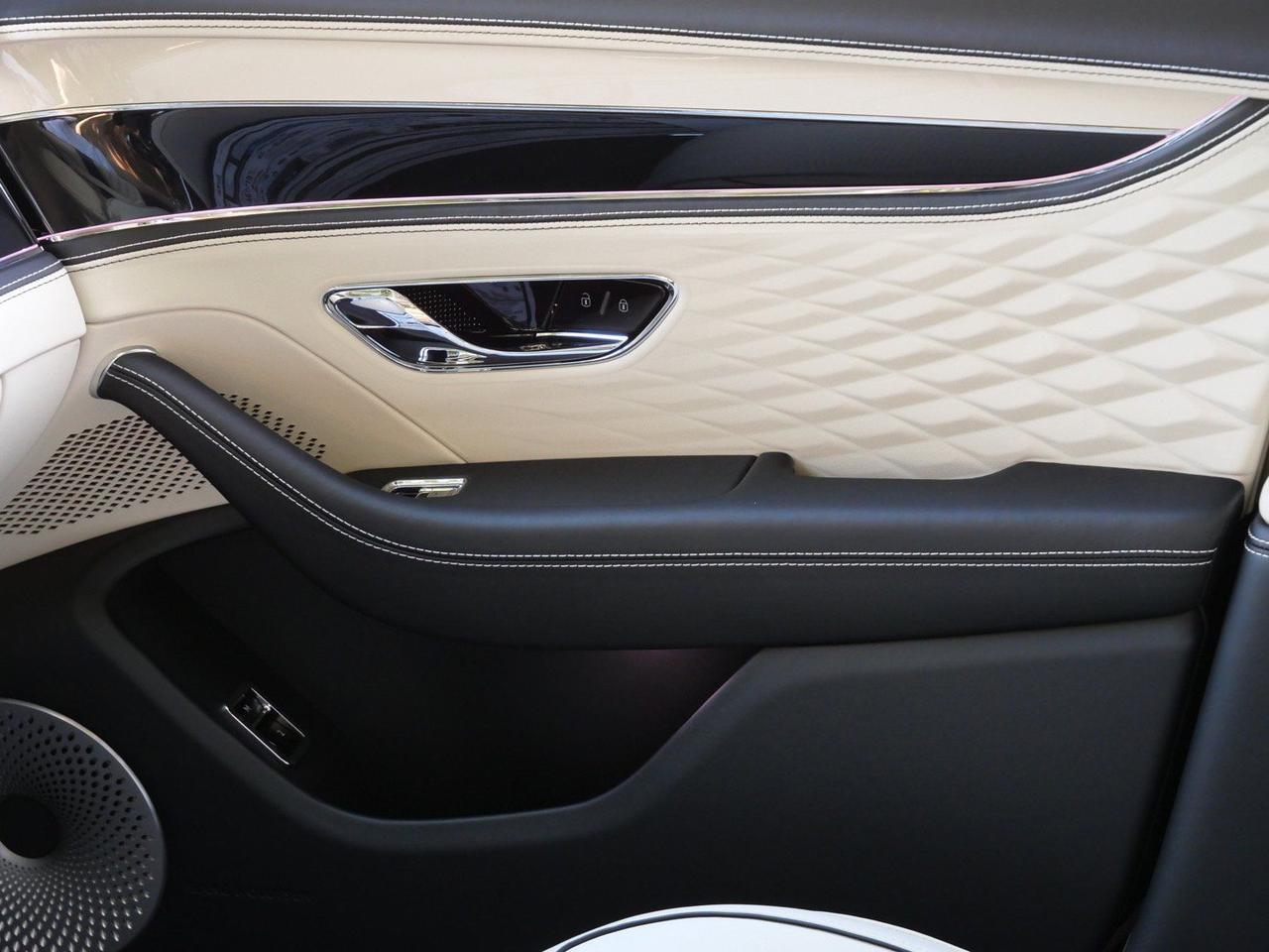 2026 Bentley Flying Spur Azure Lawrence KS