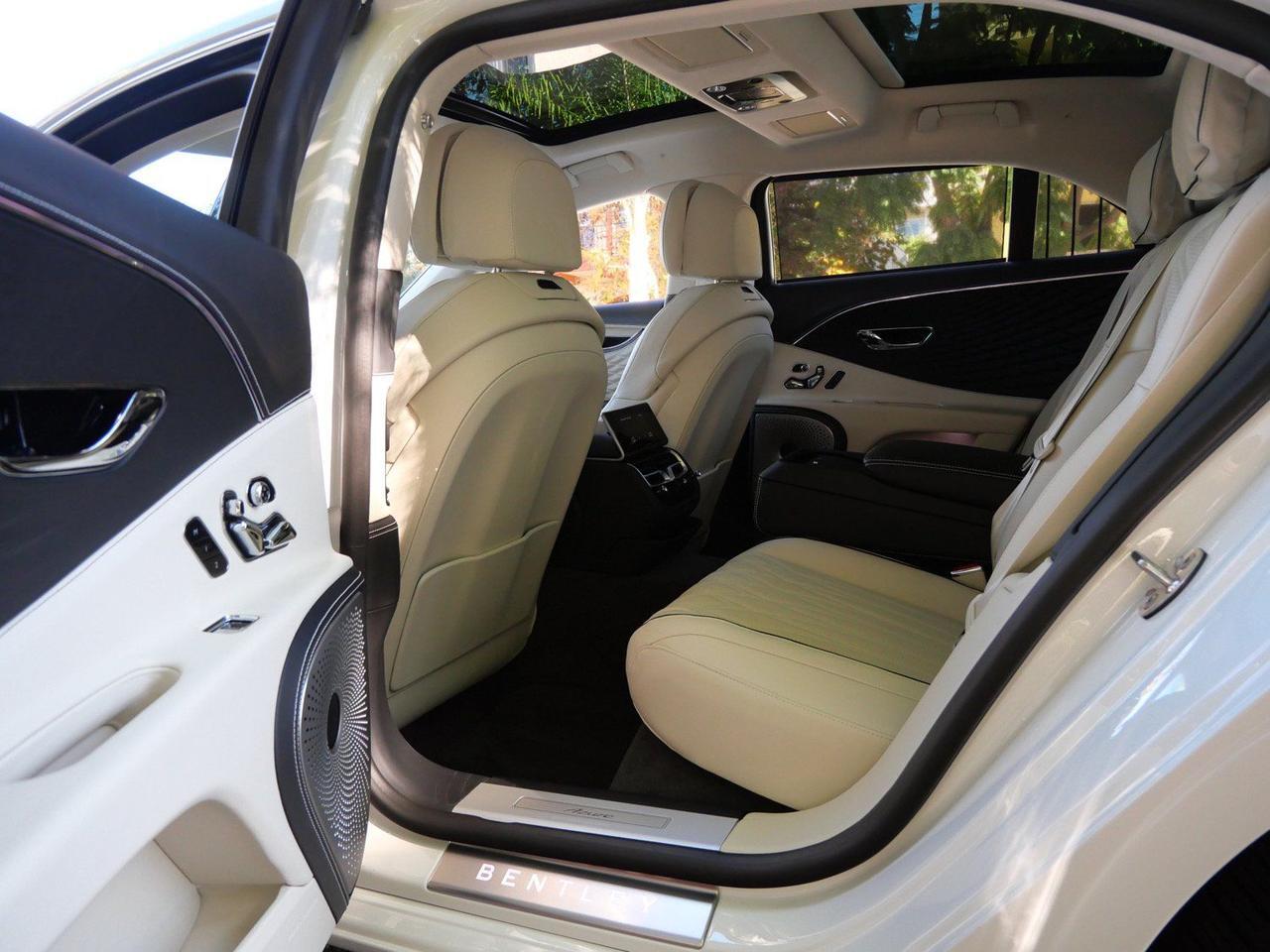 2026 Bentley Flying Spur Azure Lawrence KS