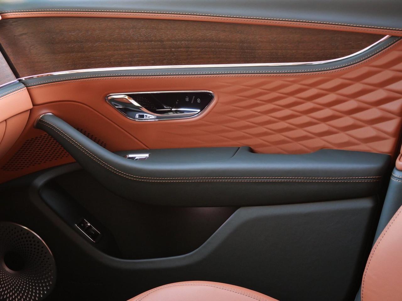 2026 Bentley Flying Spur Azure Lawrence KS