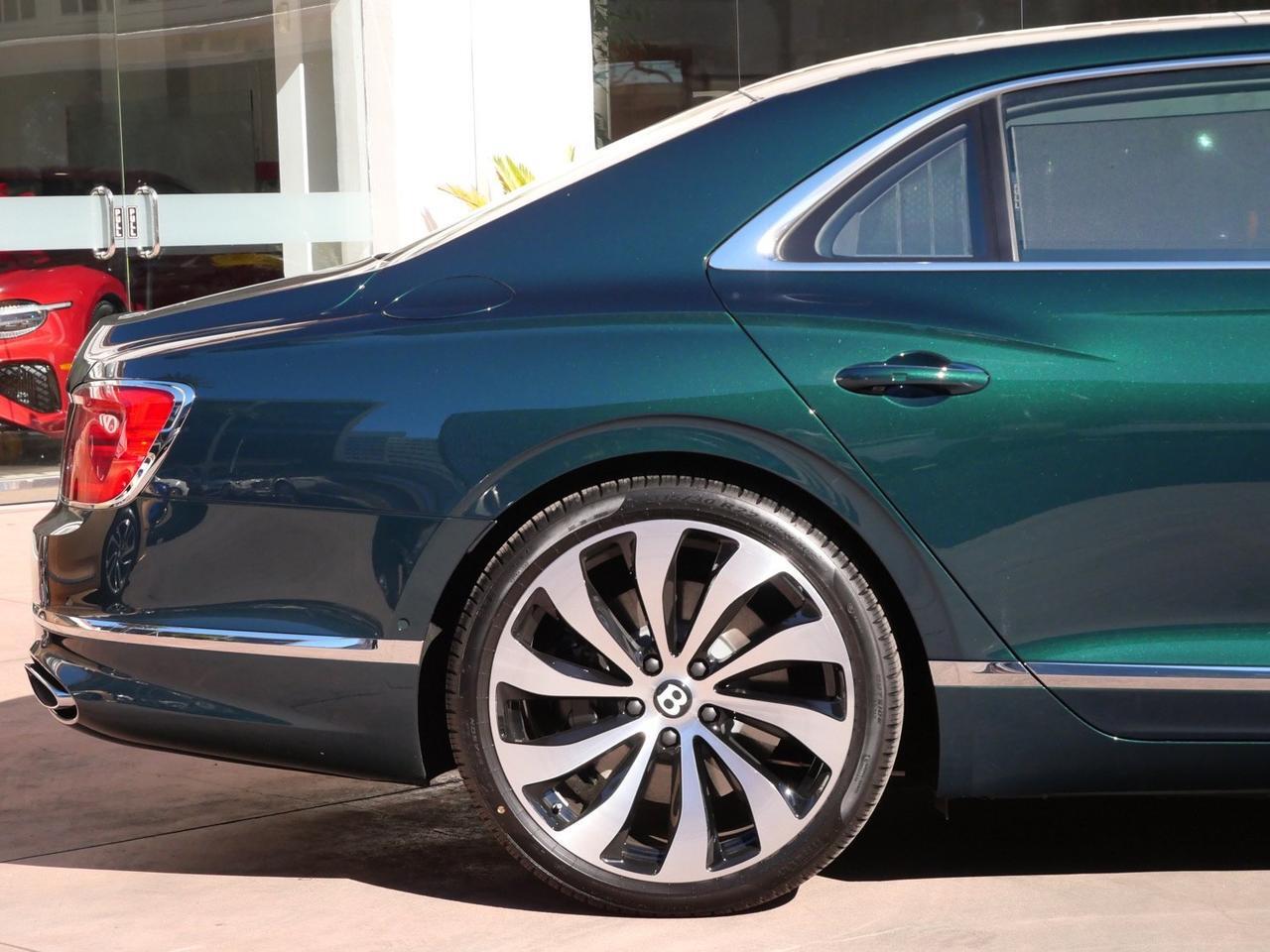 2026 Bentley Flying Spur Azure Lawrence KS