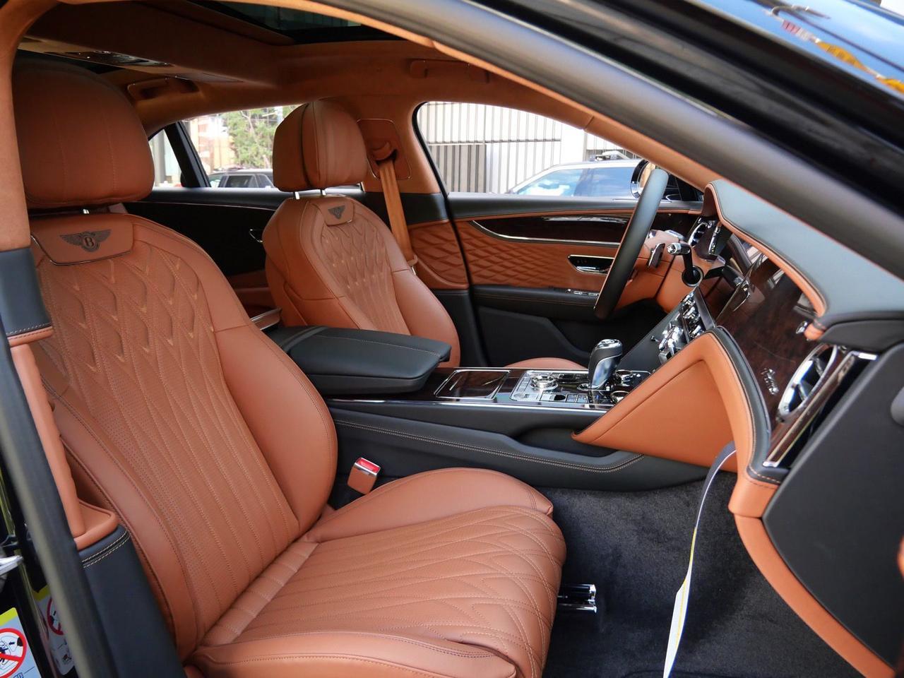 2026 Bentley Flying Spur Azure Lawrence KS