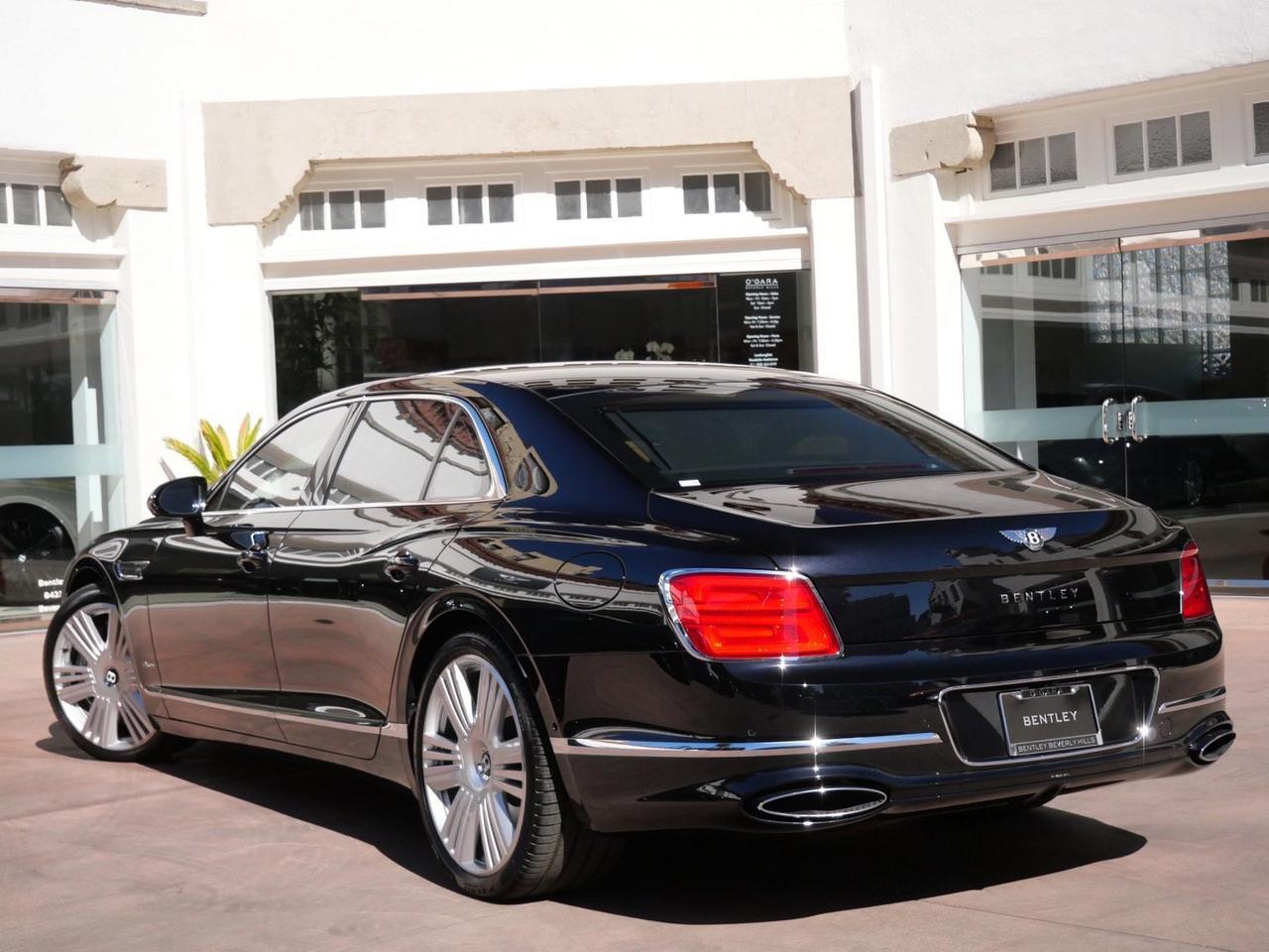 2026 Bentley Flying Spur Azure