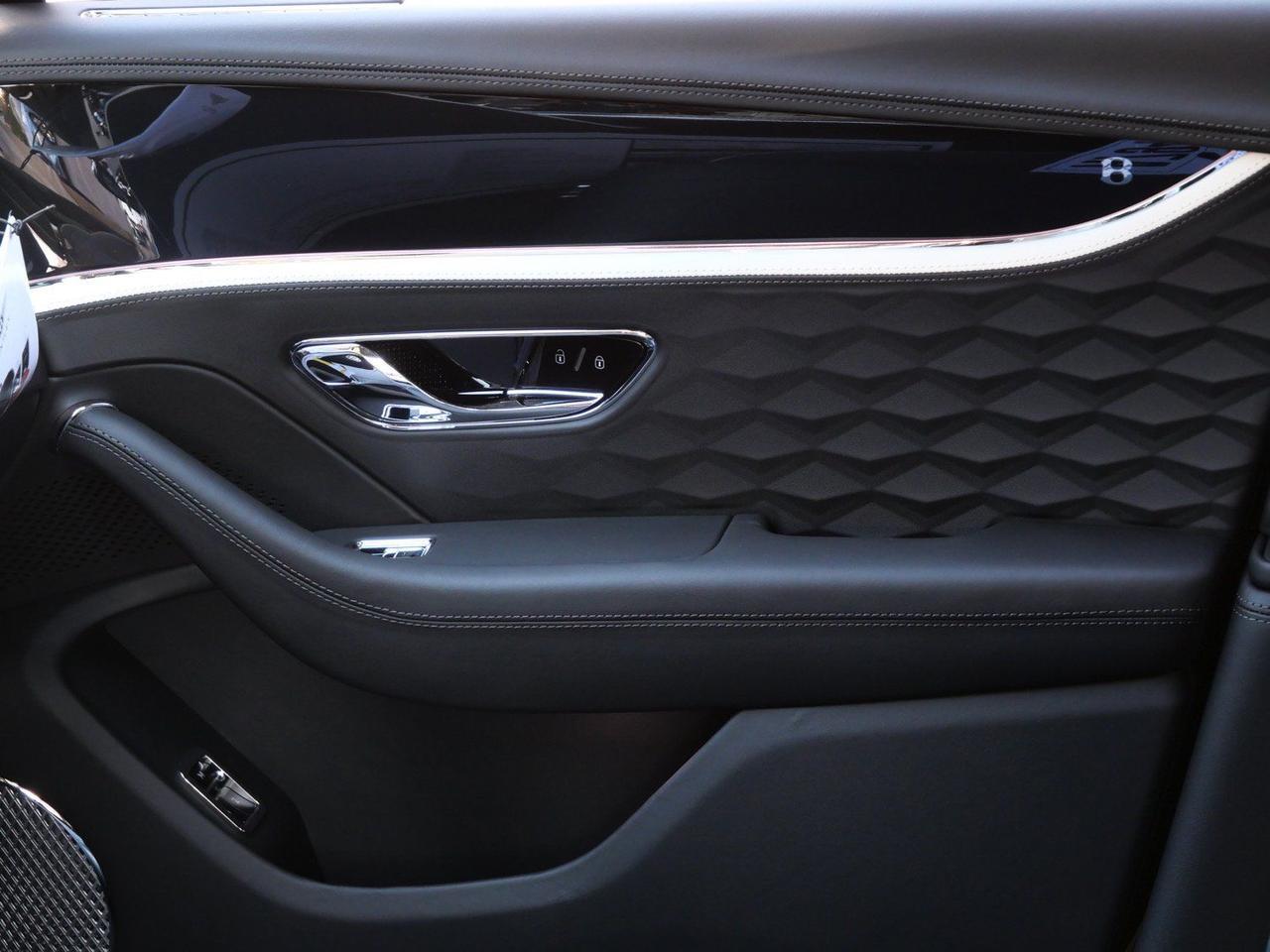 2026 Bentley Flying Spur Mulliner Lawrence KS