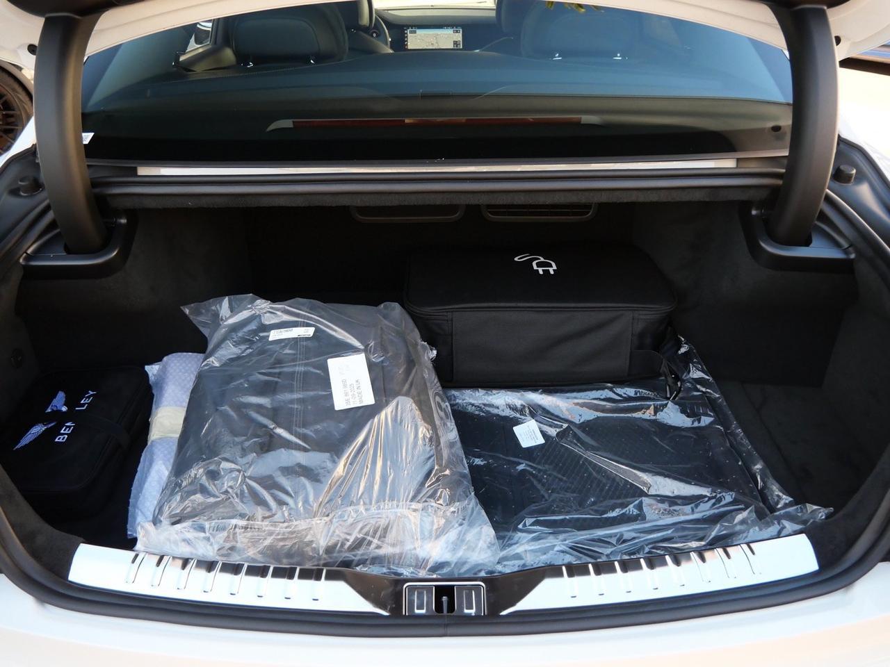 2026 Bentley Flying Spur Mulliner Lawrence KS