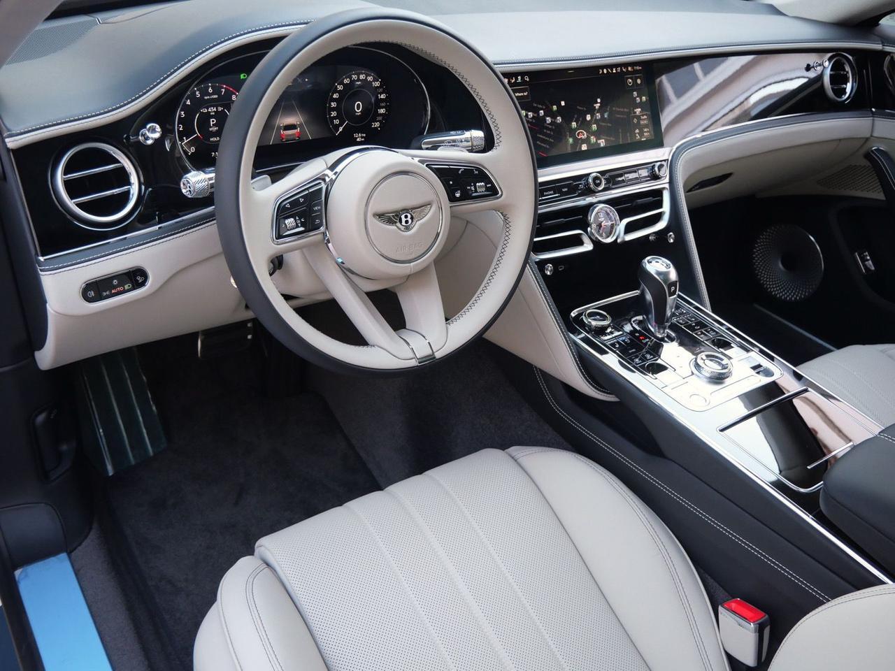 2026 Bentley Flying Spur V8 Lawrence KS