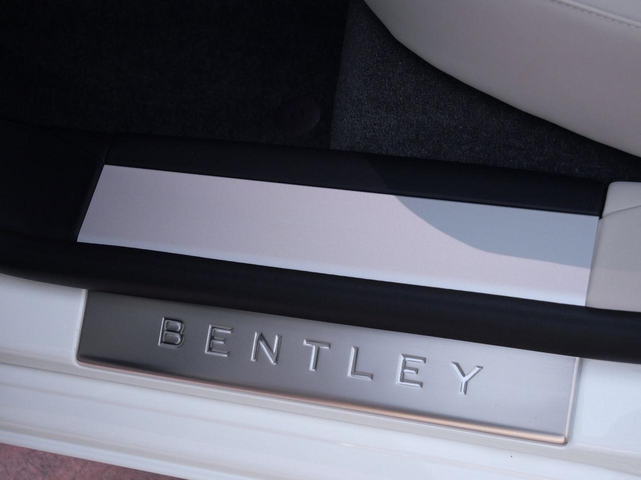 2026 Bentley Flying Spur V8 Lawrence KS