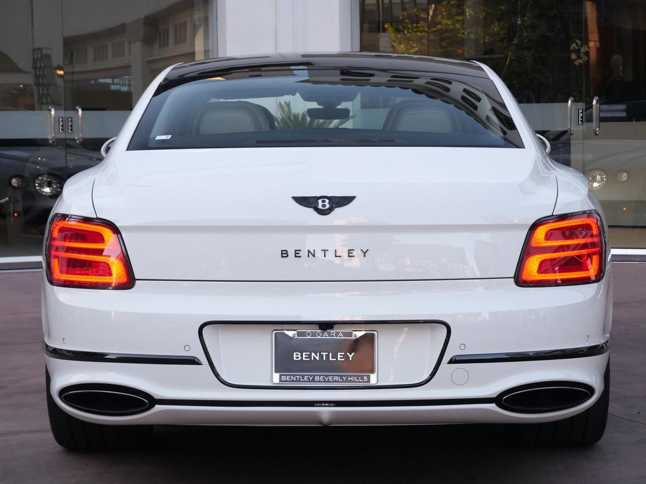 2026 Bentley Flying Spur V8 Lawrence KS