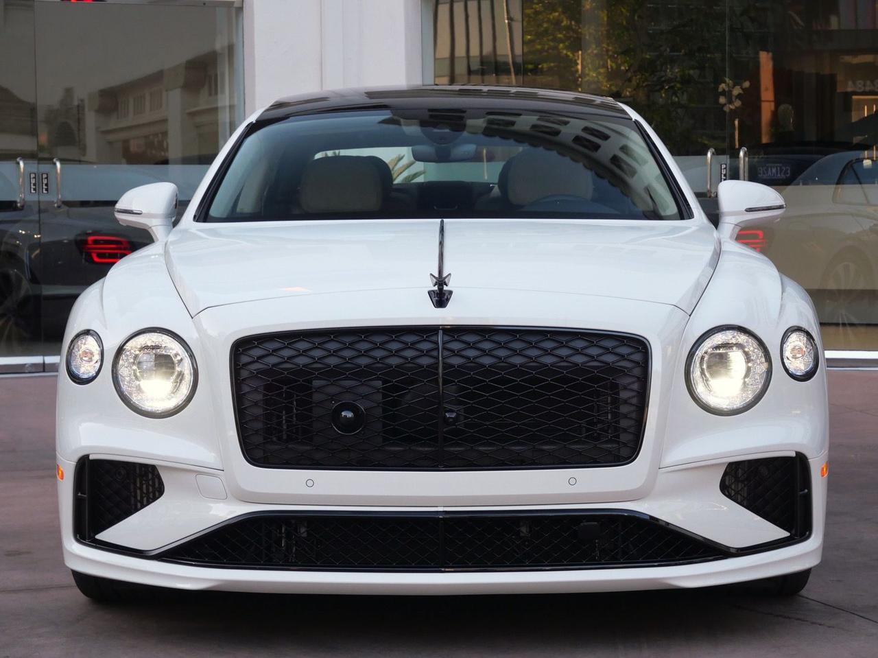2026 Bentley Flying Spur V8 Lawrence KS
