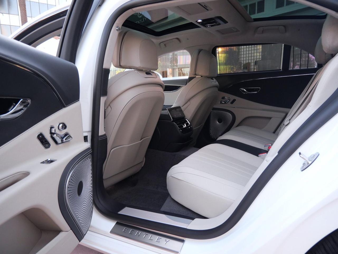 2026 Bentley Flying Spur V8 Lawrence KS