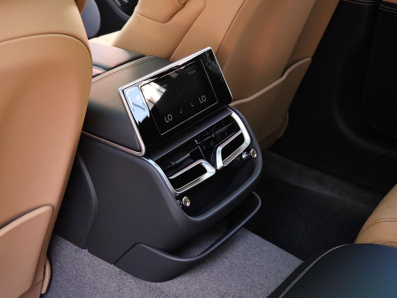2026 Bentley Flying Spur V8 Lawrence KS