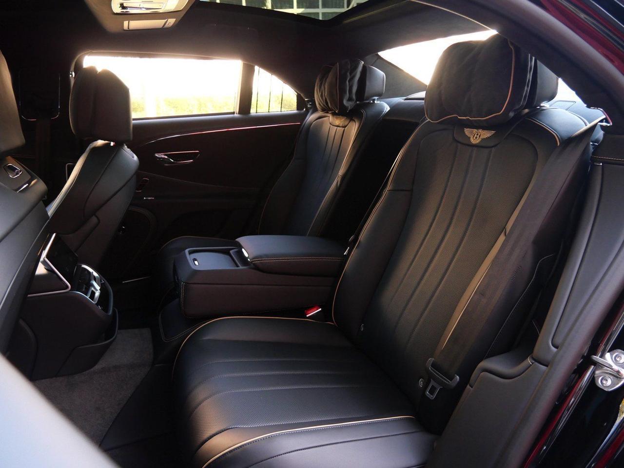 2026 Bentley Flying Spur V8 Lawrence KS